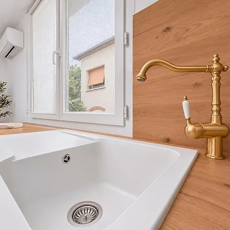 Appartement T2 Rénové Avec Balnéo Centre Historique *